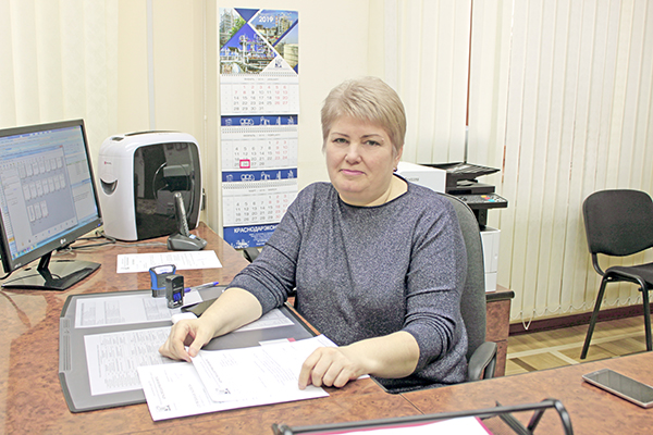 КНПЗ стал семьей